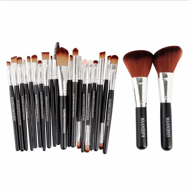 Luxury Synthetic Bristles for Soft and Silky Application