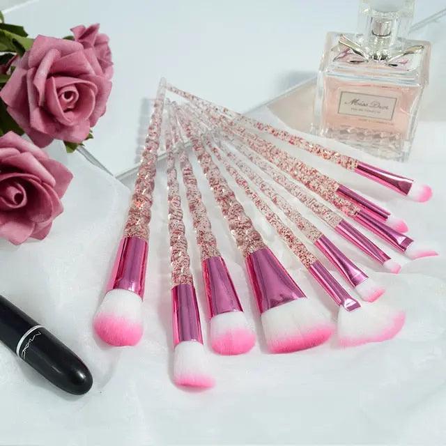 Small Fan Brush for Delicate Application